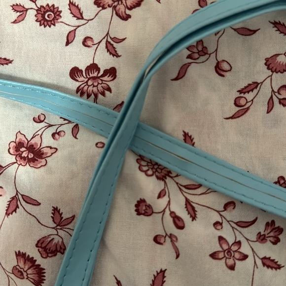 Instax Polaroid Camera Case - Picture 3 of 5